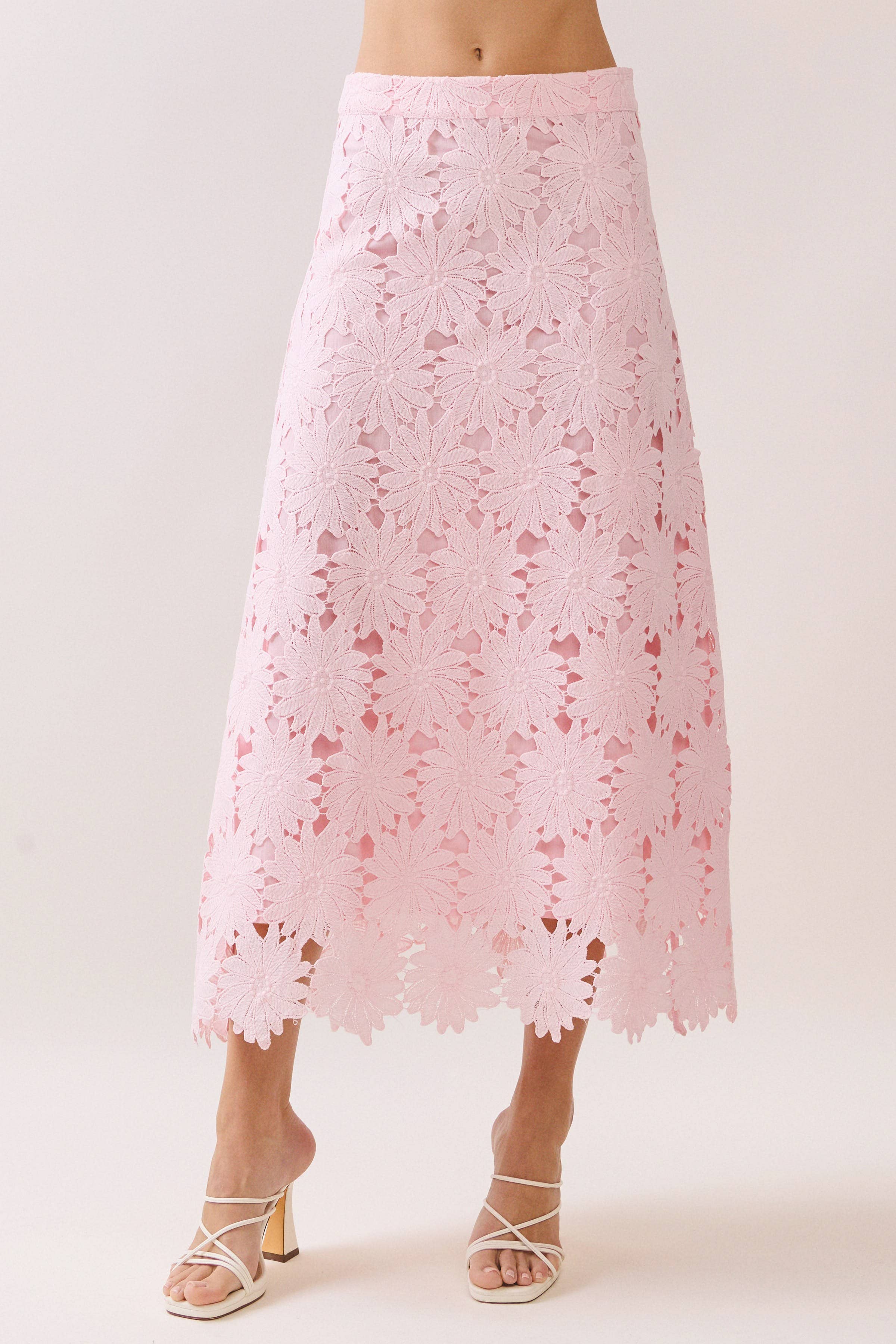 Gracie Floral Lace Scalloped Hem Midi Skirt in Light Pink