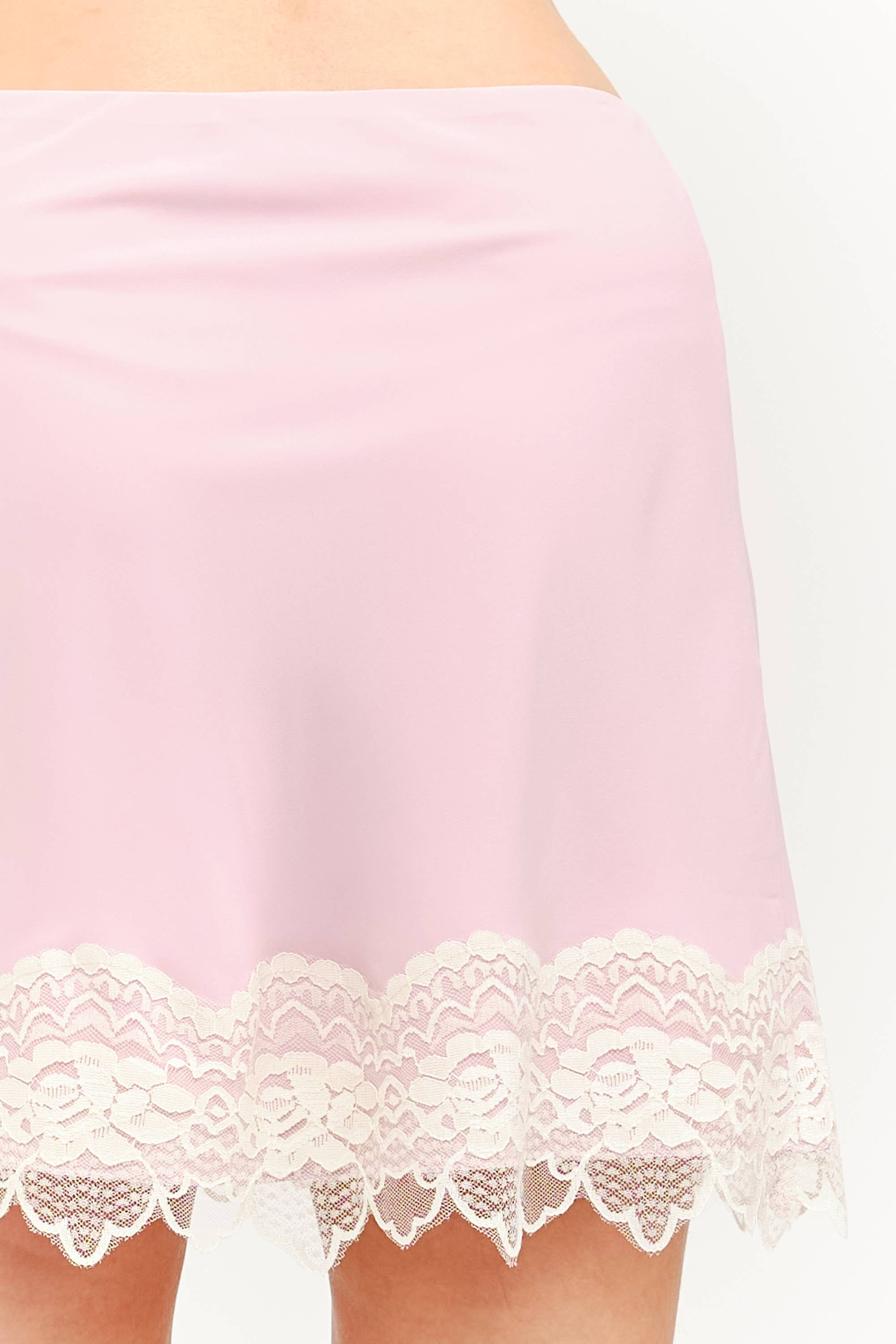 Emily Skirt in Light Pink