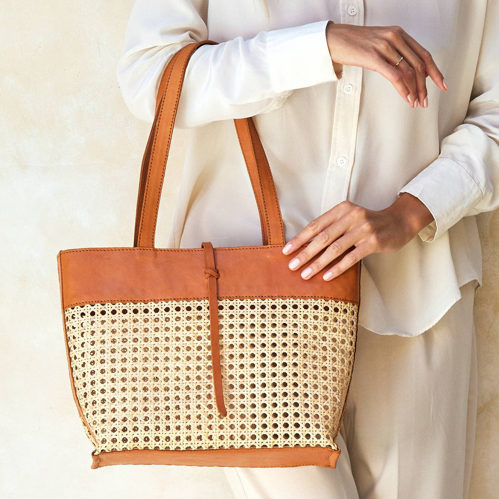 Main Street Medium Tote with Magnetic Closure