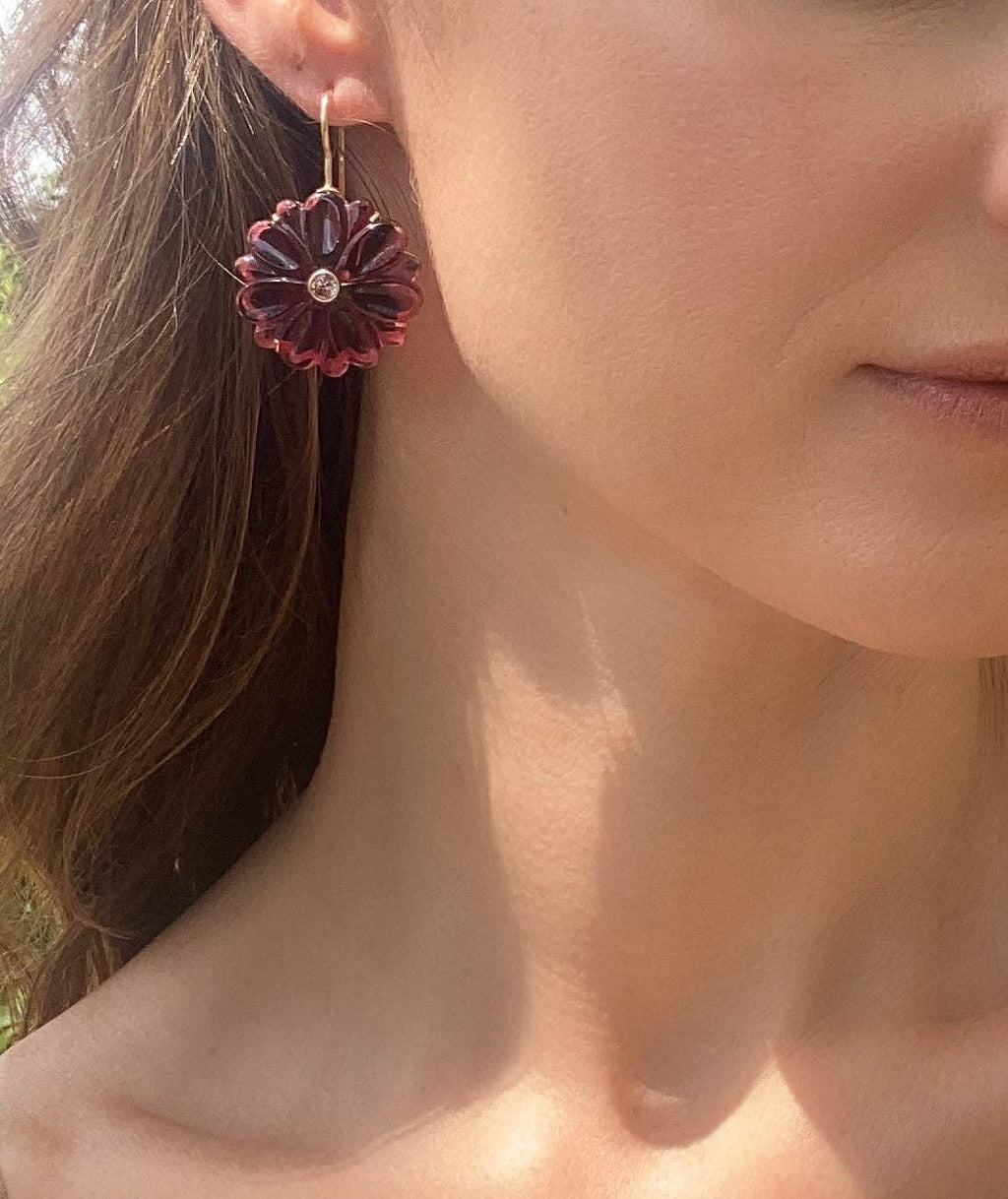Magnolia Earring in Champagne