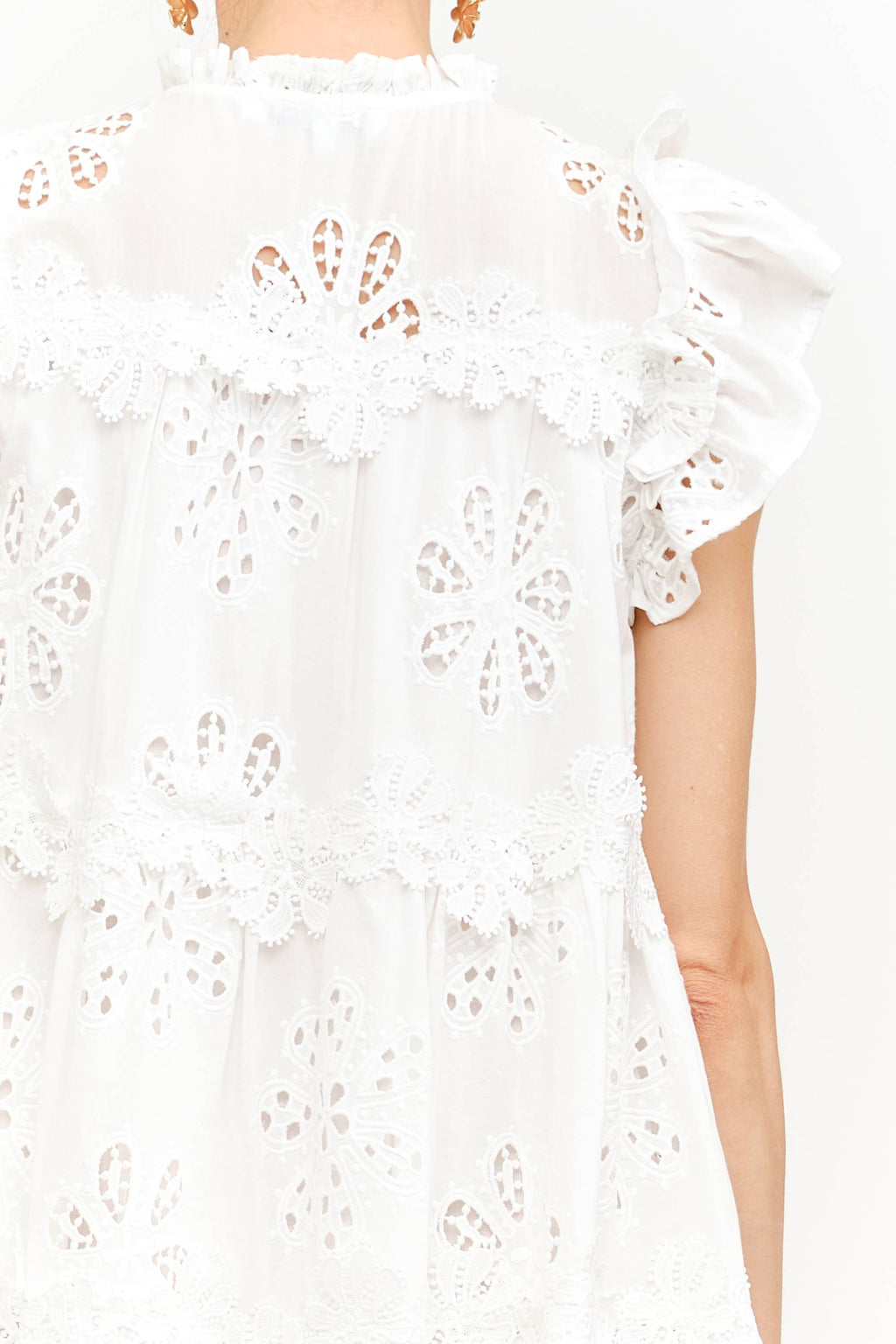 Annie Dress in White Floral Embroiderery