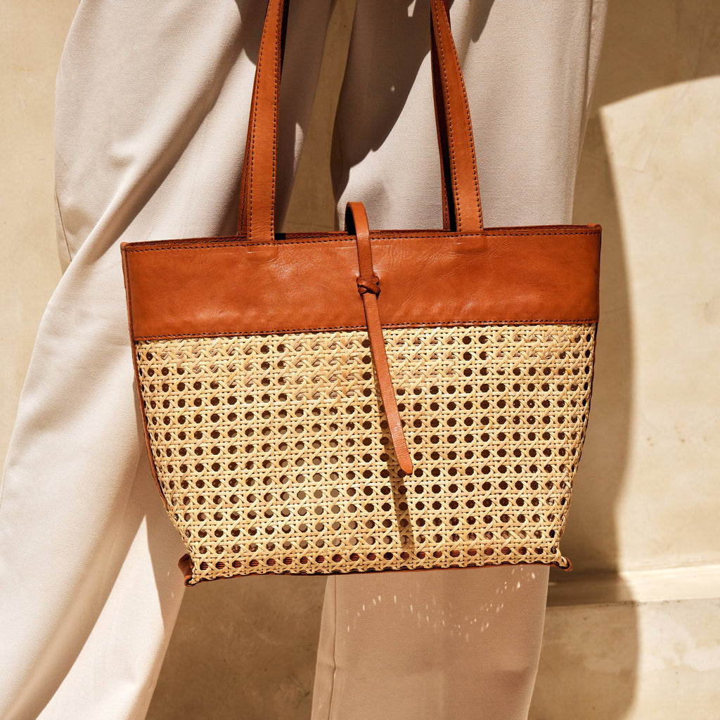 Main Street Medium Tote with Magnetic Closure