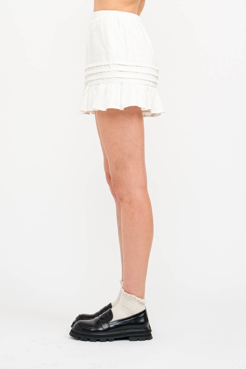 Maddy Ruffle Skirt in White