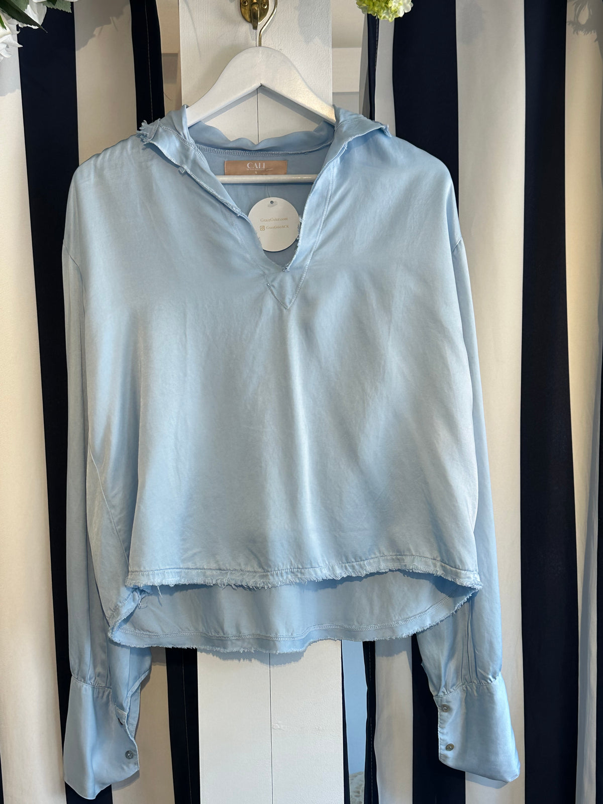 Cali Dreaming Mozart Top in Sky Blue