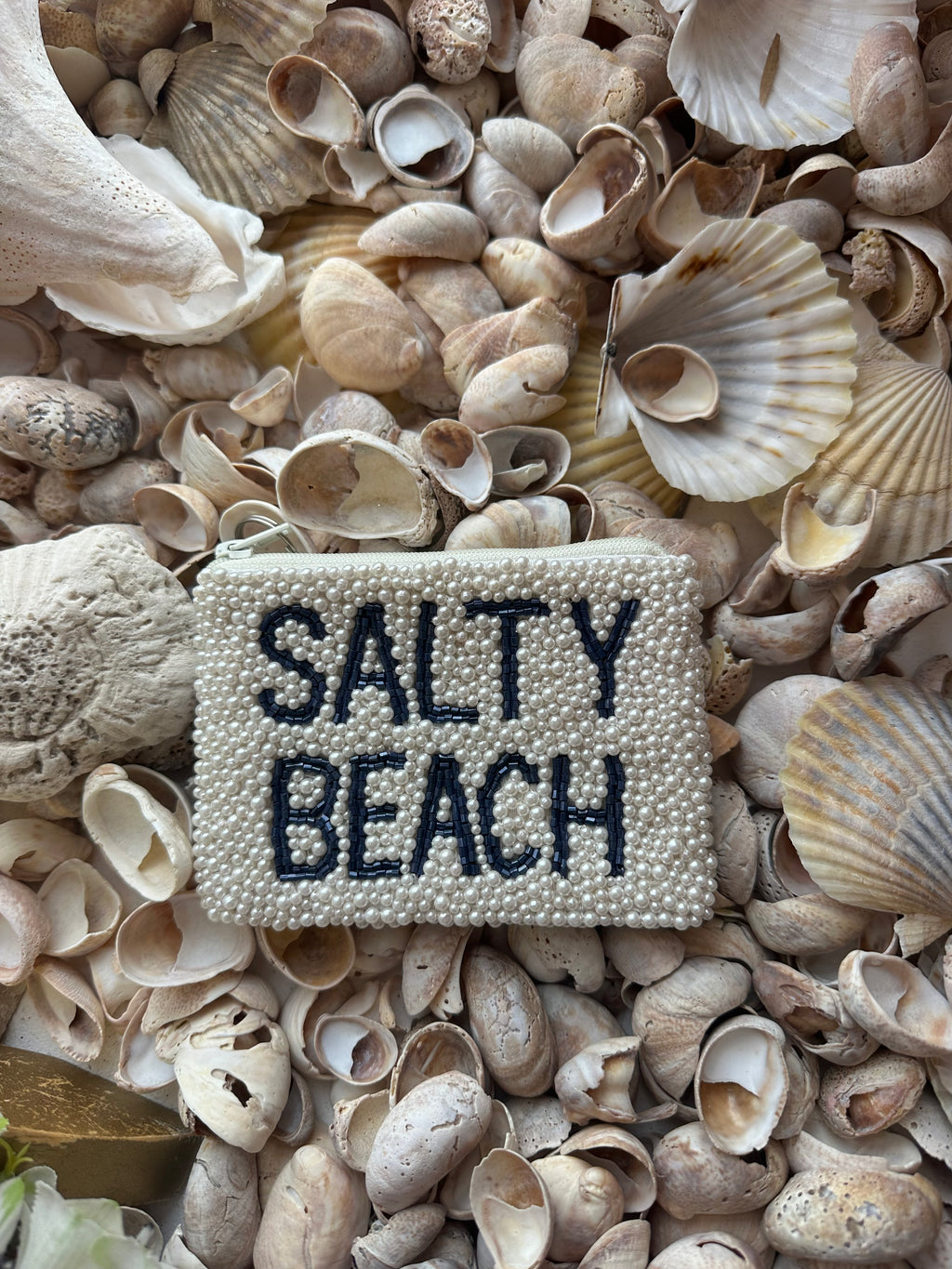 Salty Beach Coin Purse in Pearl and Navy