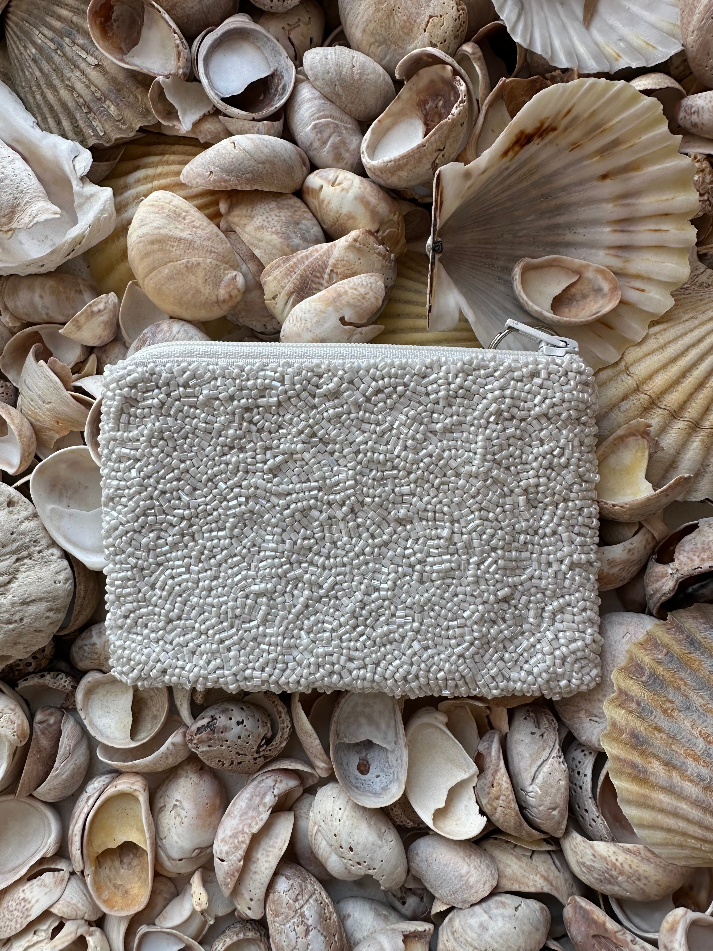 Salty Beach Coin Purse in White and Gold
