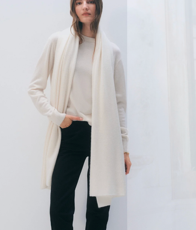 White + Warren Cashmere Travel Wrap in Soft White