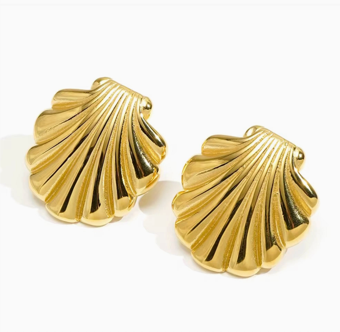 Emma Shell Earrings
