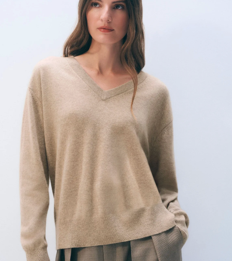 White + Warren Cashmere V Neck in Natural Heather