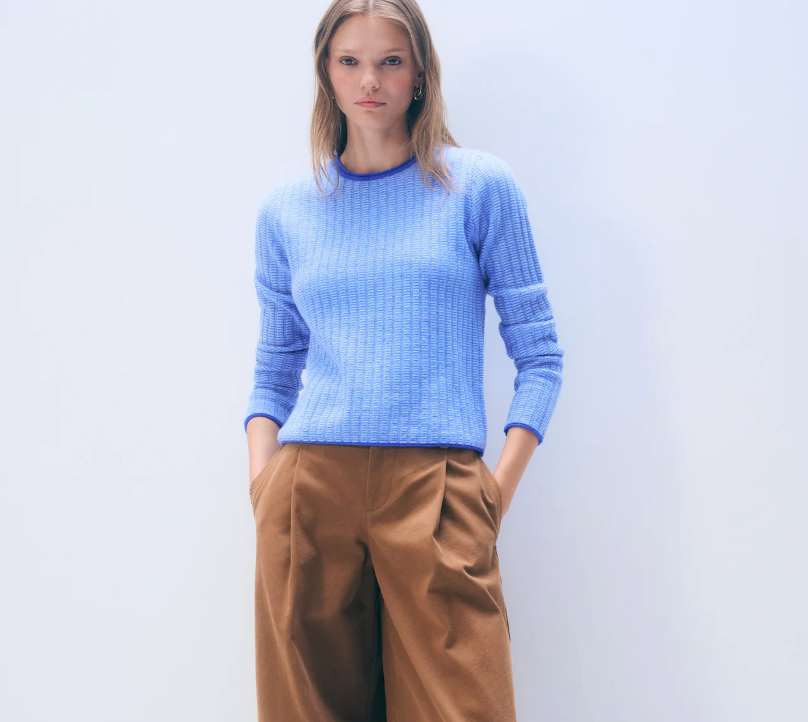 White + Warren Cashmere Textured Crewneck in Blue Combo