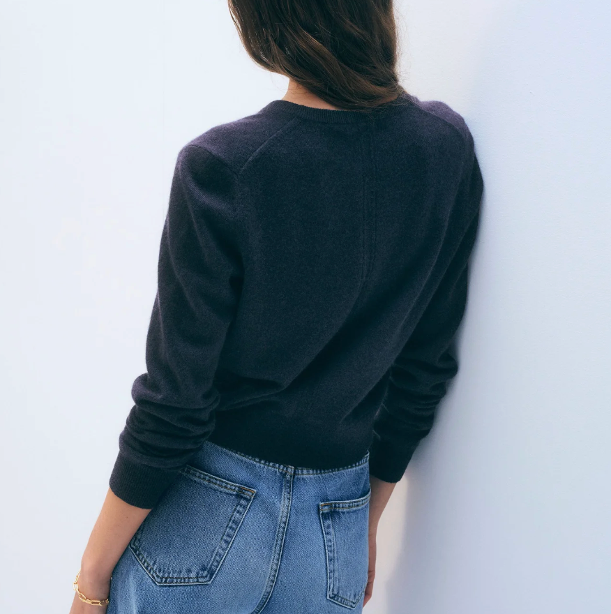White + Warren Cashmere Crewneck in Deep Navy