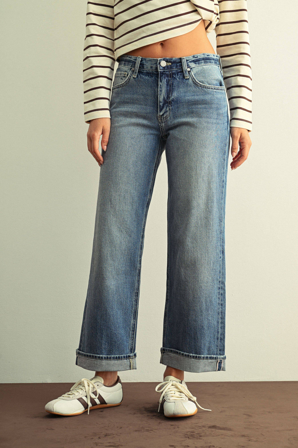 Jessica Straight Leg Denim in Medium Wash