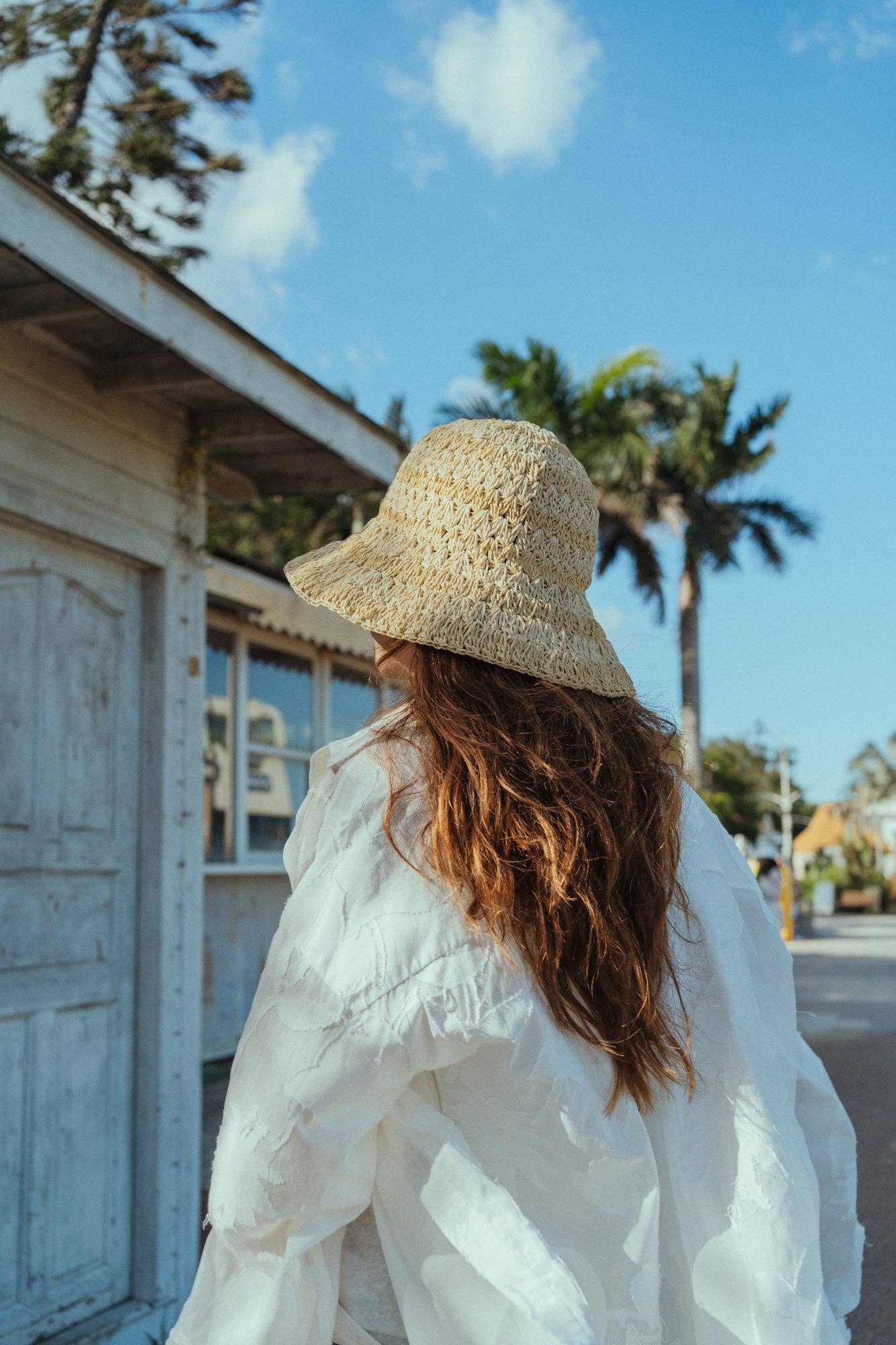 Packable Straw Hat in Taupe