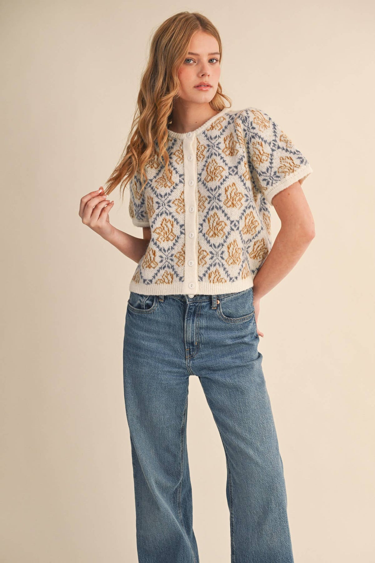Kiki Floral Short Sleeve Cardigan Sweater in Ivory & Blue