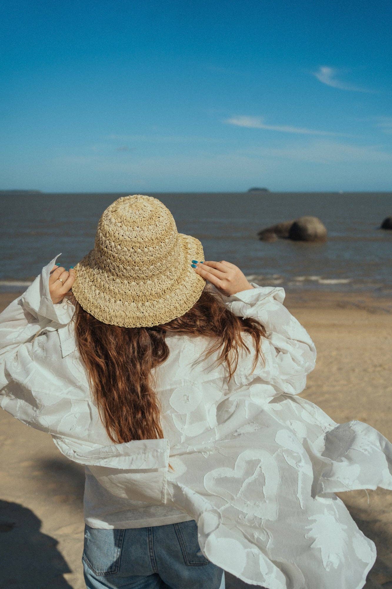 Packable Straw Hat in Taupe