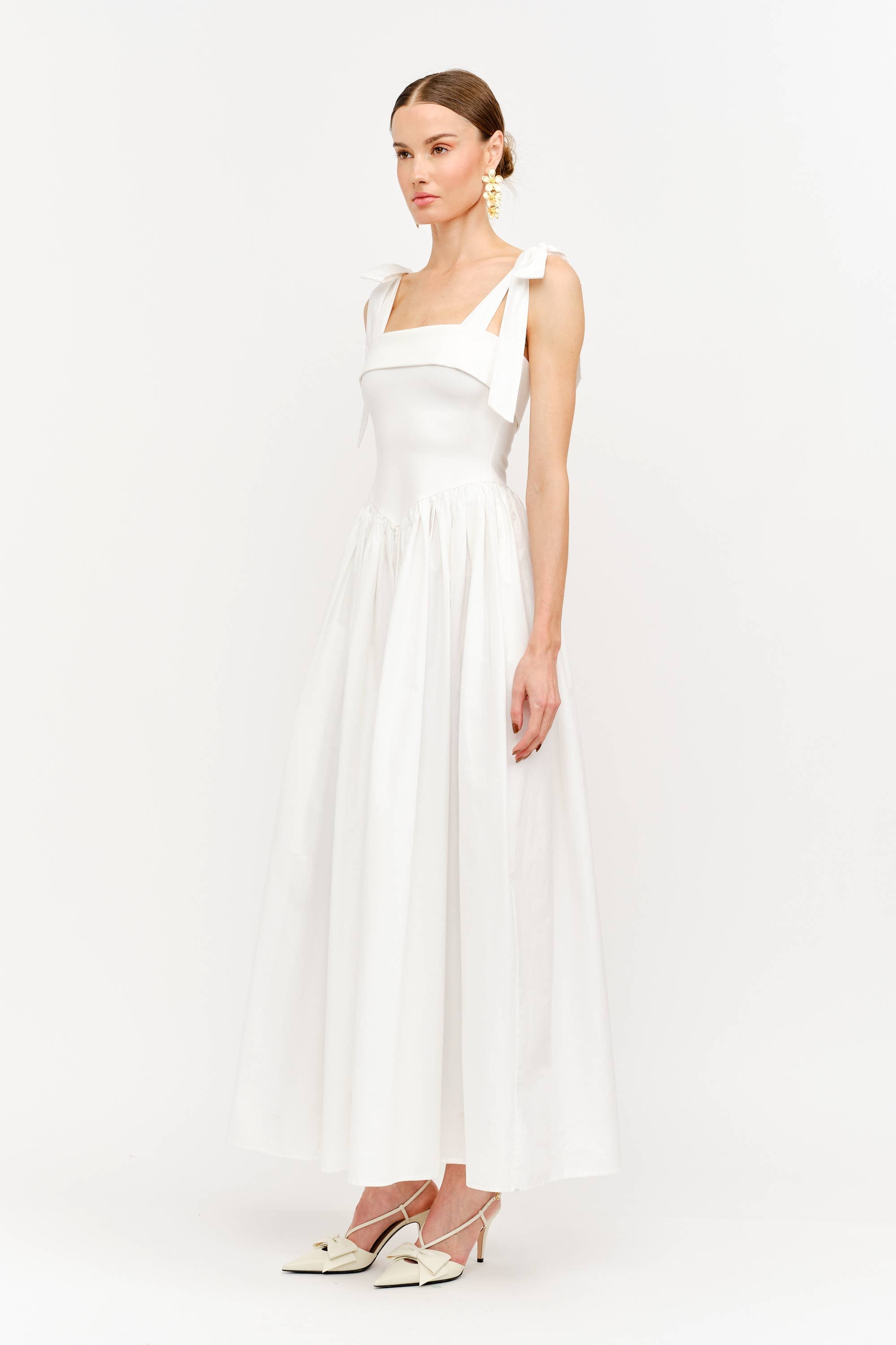 Clara Shoulder Tie Dress in White