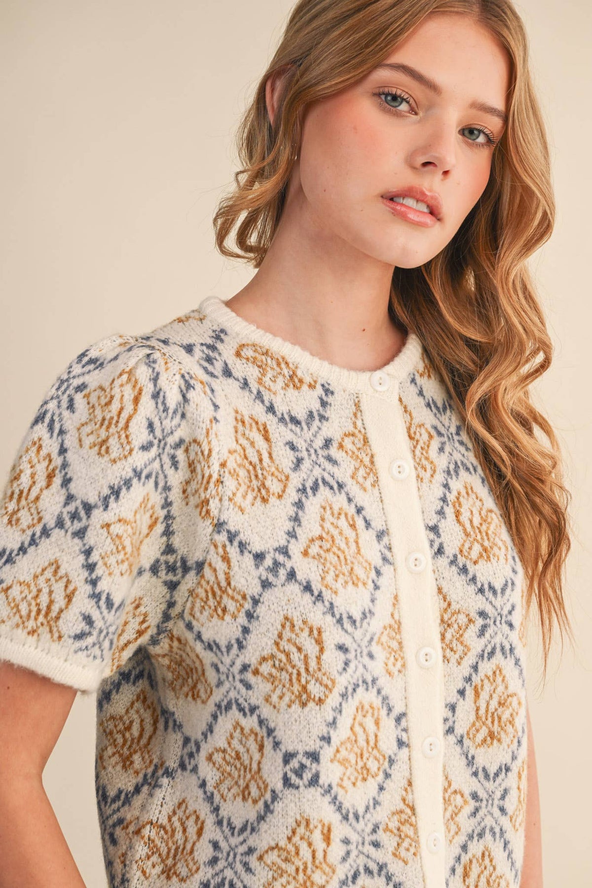 Kiki Floral Short Sleeve Cardigan Sweater in Ivory & Blue
