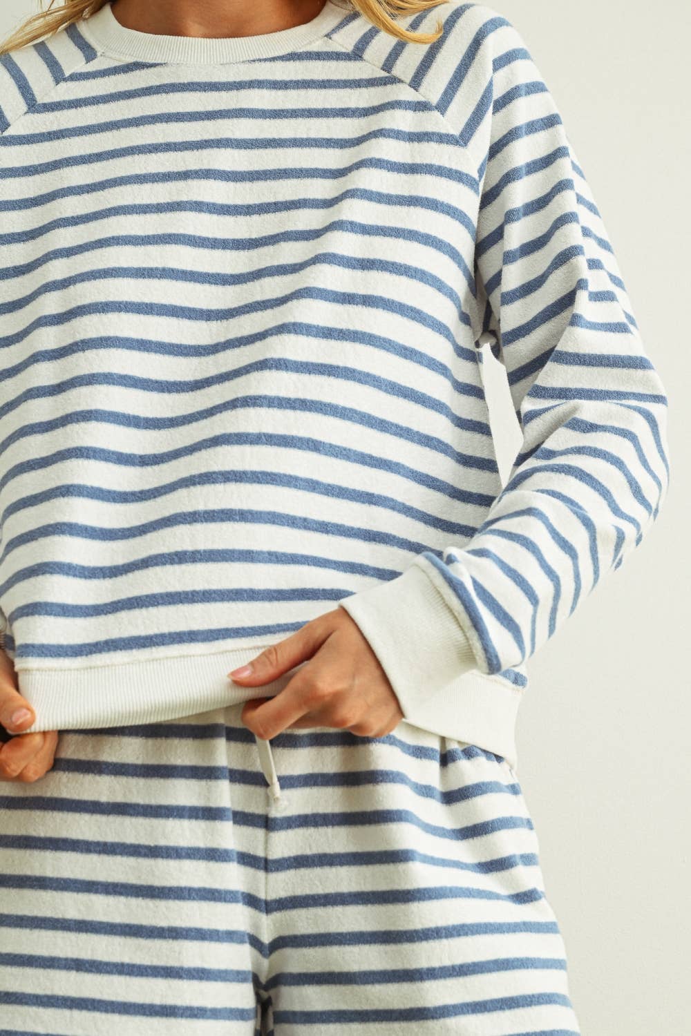 Caddy Striped Sweatshirt in Blue