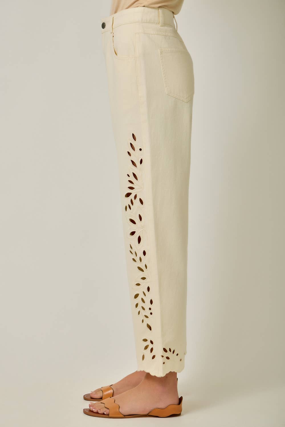 Gracie Eyelet Jean in Ivory