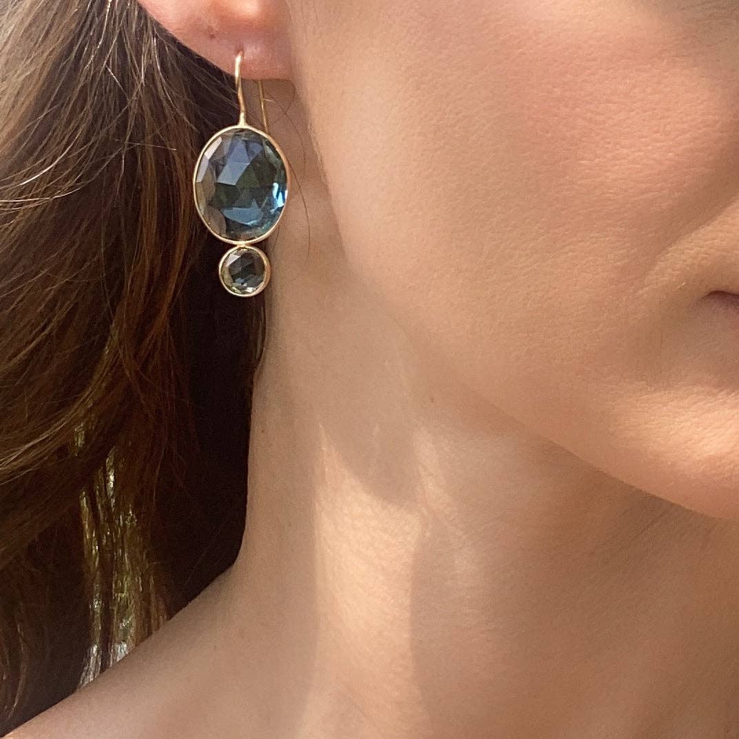 Valencia Grand Oval Earring in Hydrangea Gold