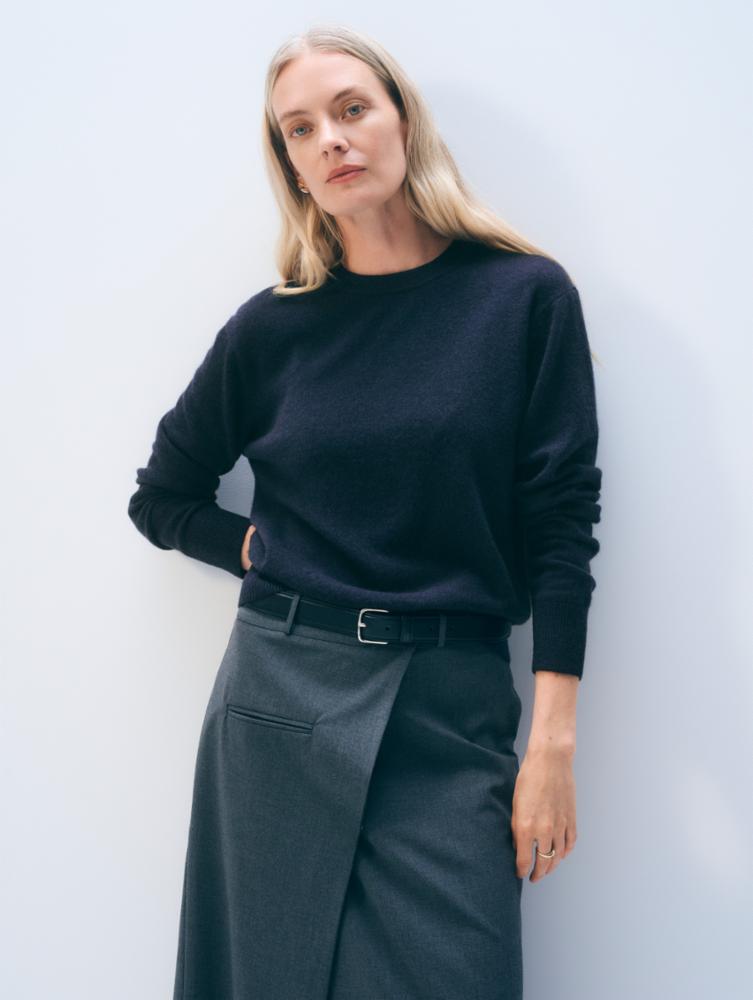 DEEP NAVY-