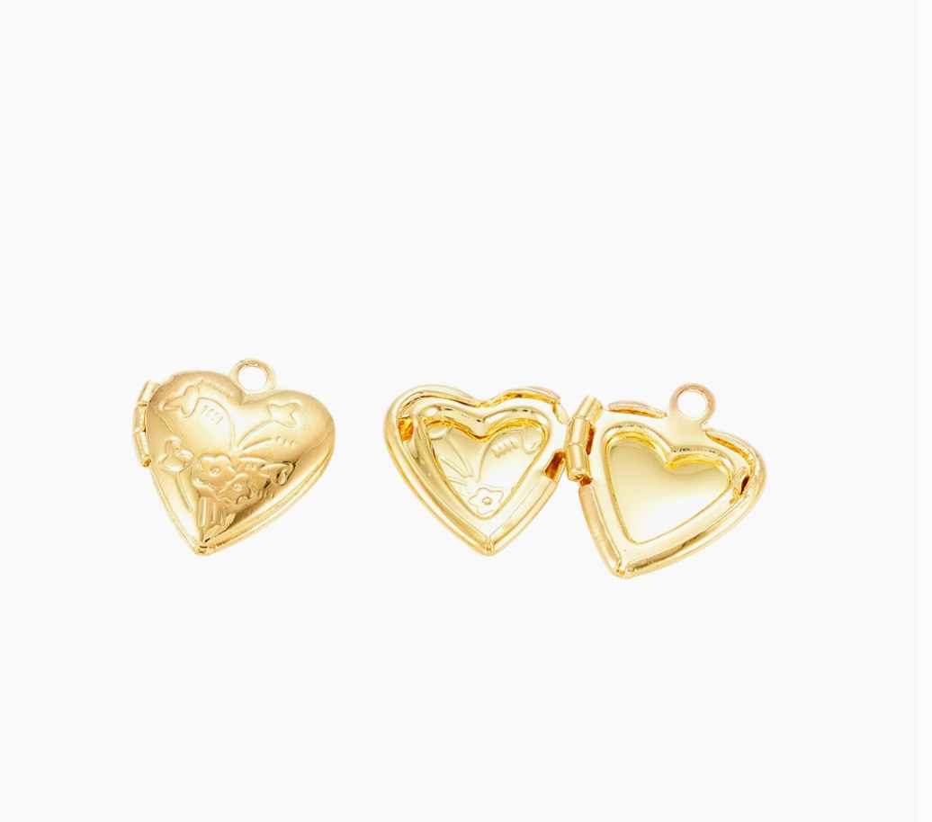 Gold Vintage Heart Locket Charm