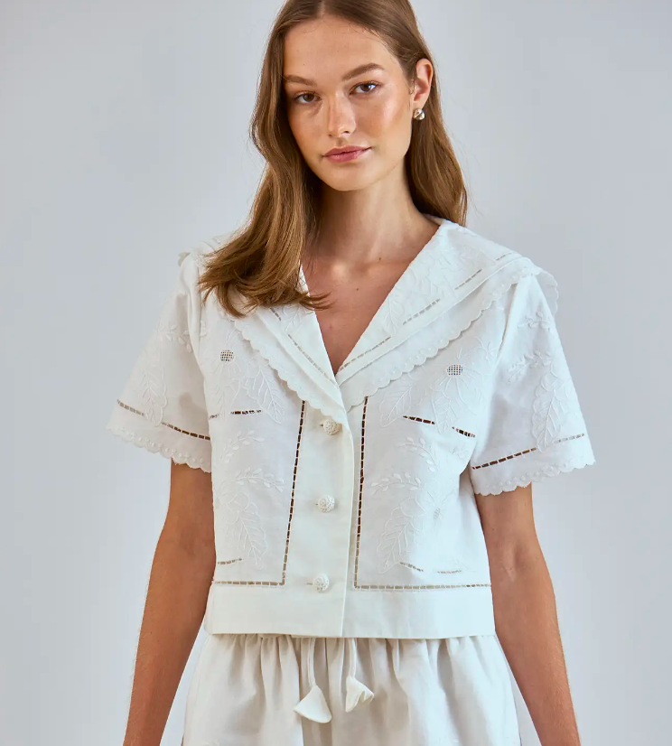 Hunter Bell Birdie Top in White Embriodery