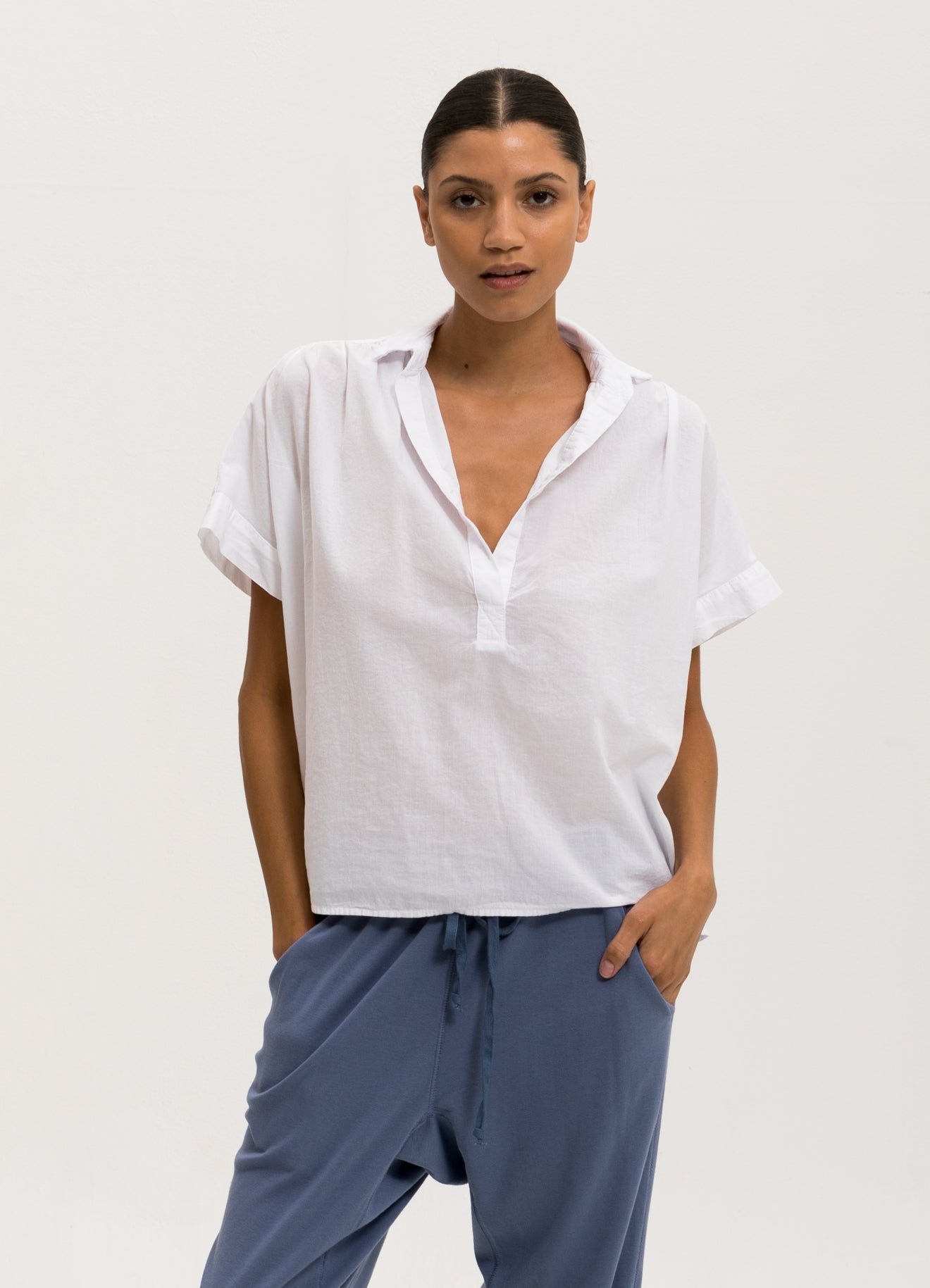 Cali Dreaming Motley Top in White