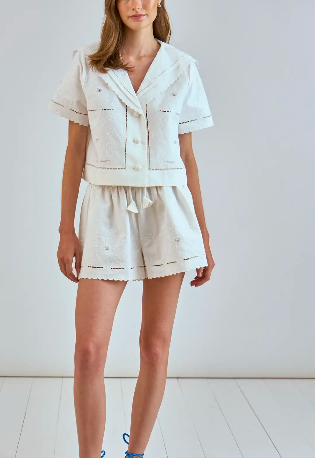 Hunter Bell Fern Short in White Embroidery