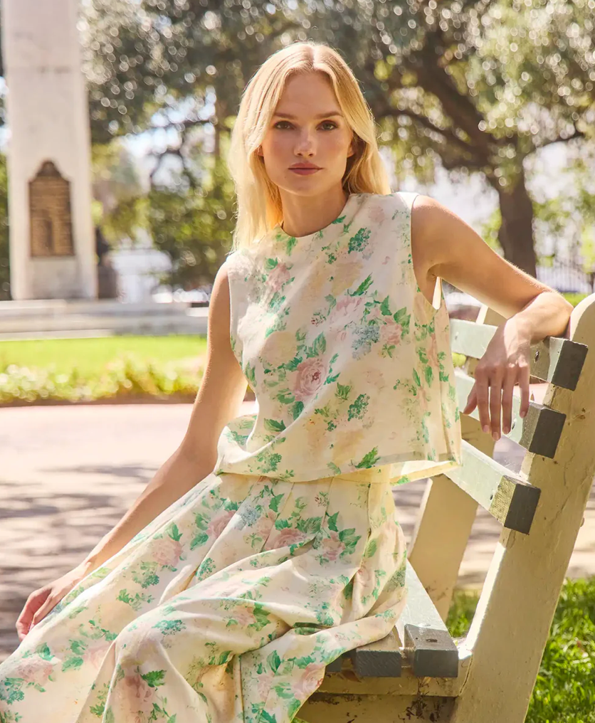 Hunter Bell Manning Top in Garden Rose Peony