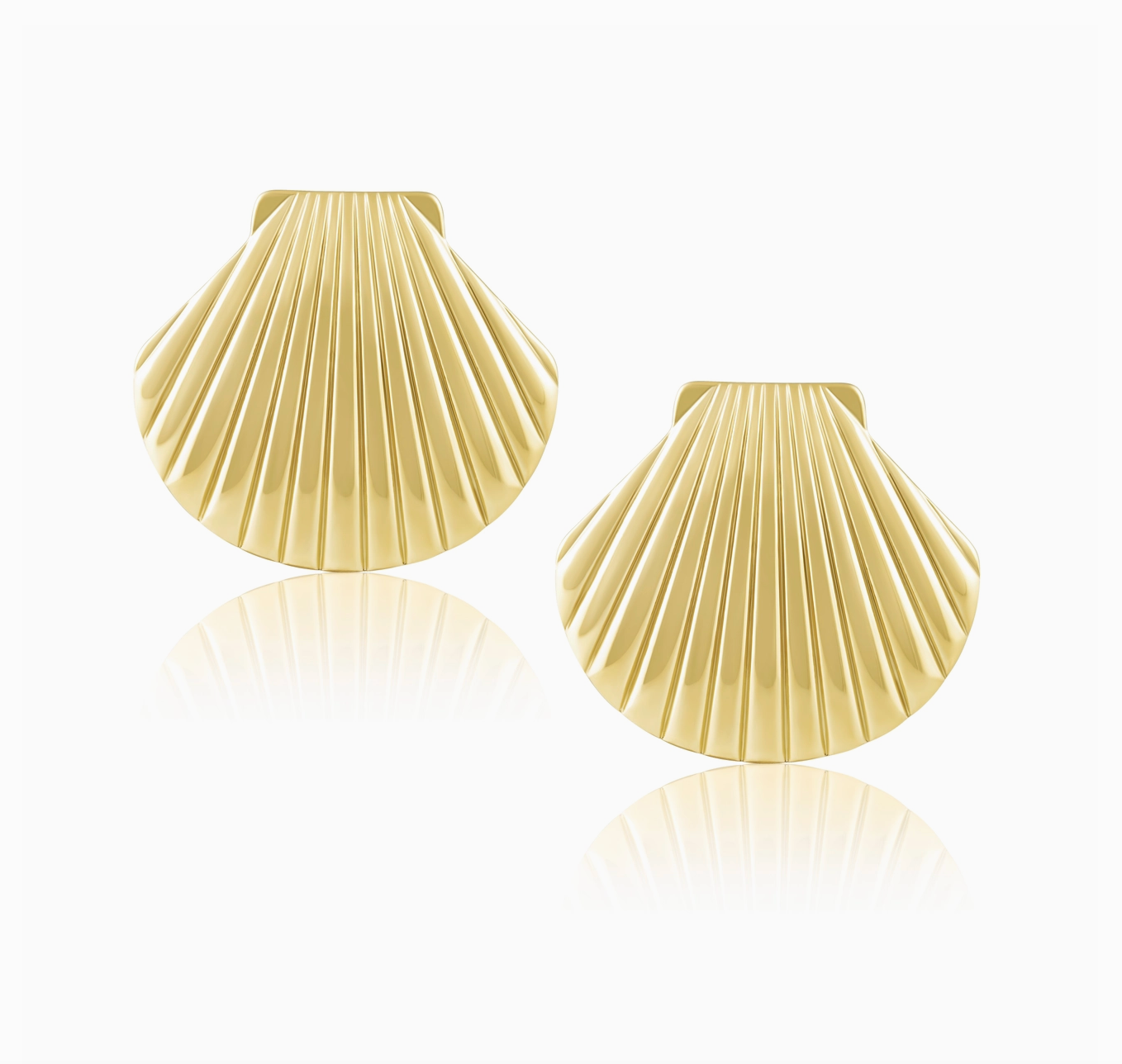 Gold Shell Earring