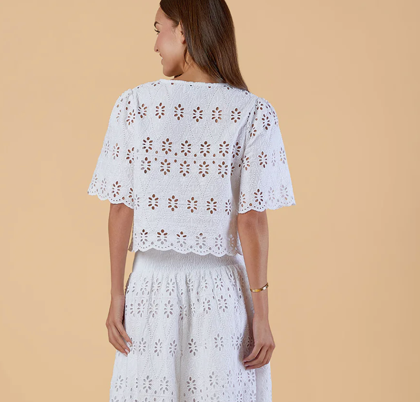 Olivia by Livro Heidi Top in White Eyelet