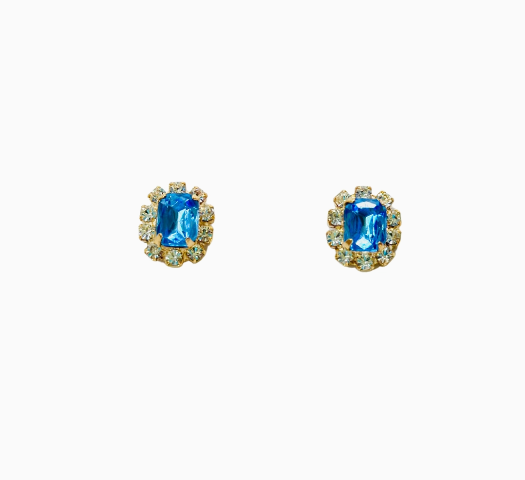 Montana Petite Stud Earrings in Light Blue