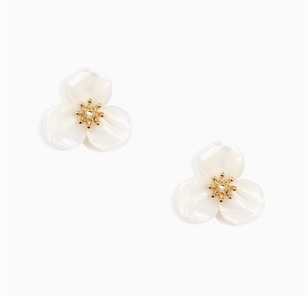 White Tortoise Flower Stud Earring