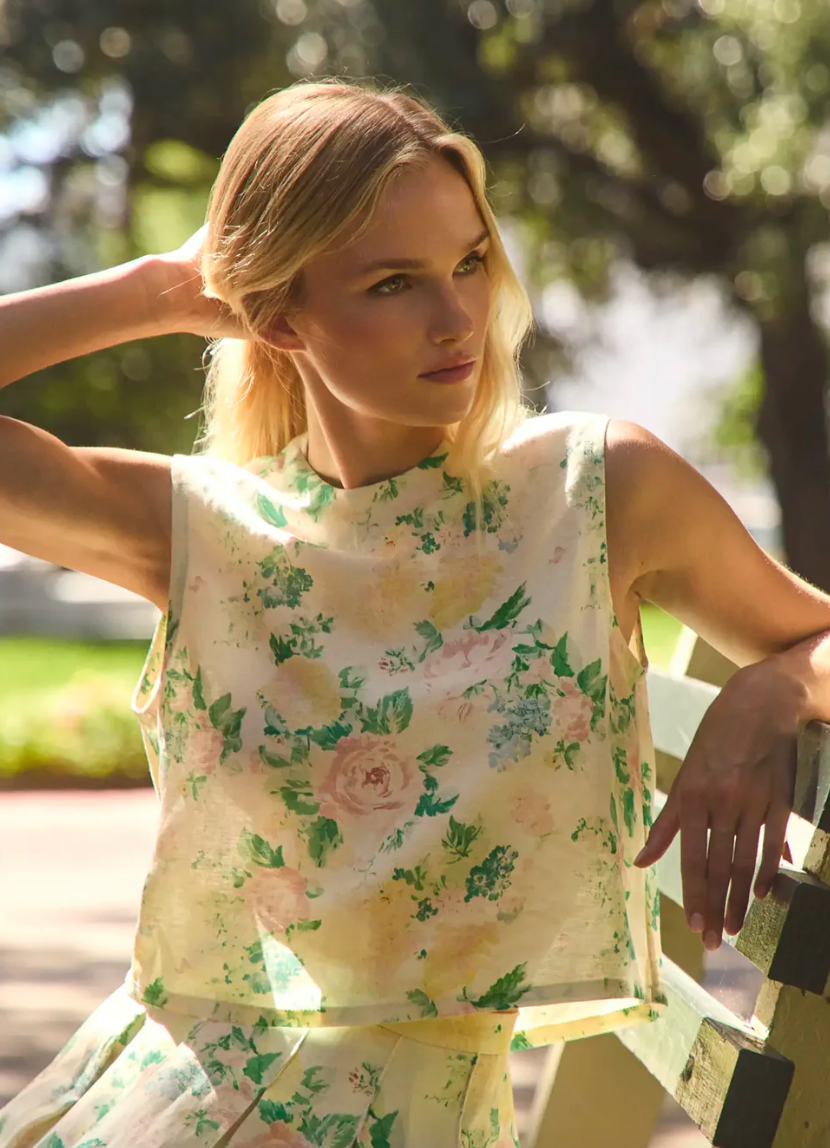 Hunter Bell Manning Top in Garden Rose Peony