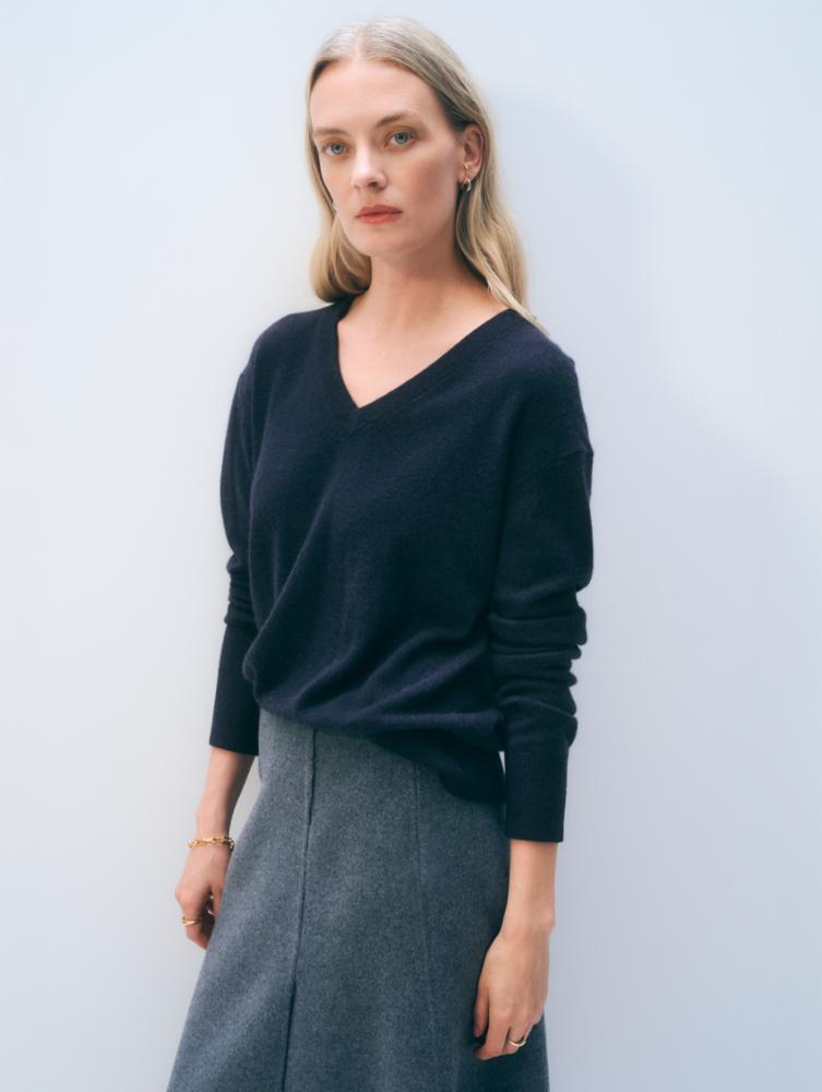 DEEP NAVY